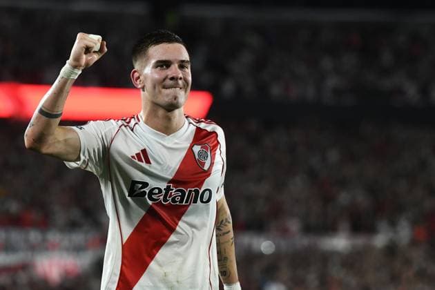 River Plate v Independiente Del Valle - Copa CONMEBOL Libertadores 2025 Franco Mastantuono of River Plate celebrates his goal during the match between River Plate (ARG) and Independiente del Valle (ECU) at Estadio Mas Monumental in Buenos Aires, Argentina, on May 15. Buenos Aires Buenos Aires Argentina  Copyright: xFedericoxPerettix originalFilename:peretti-riverpla250515_npINt.jpg