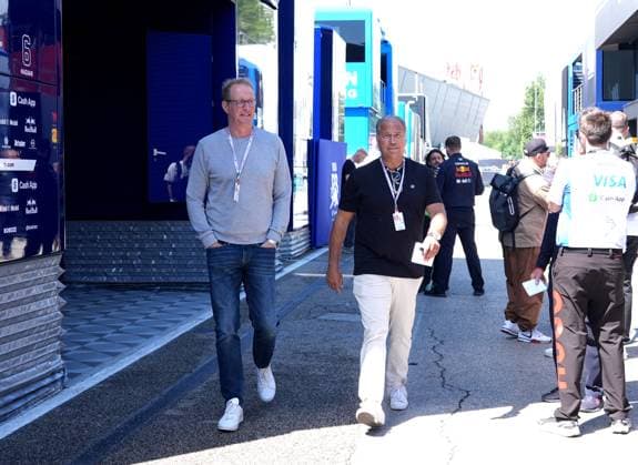 Formula 1 Grand Prix Emilia Romagna 2025 16 05 2025, Autodromo Enzo e Dino Ferrari, Imola, Formula 1 Grand Prix Emilia Romagna 2025 ,in the picture presenter Florian König RTL , presenter Kai Ebel RTL nordphotoxGmbHx xBratic nph00250