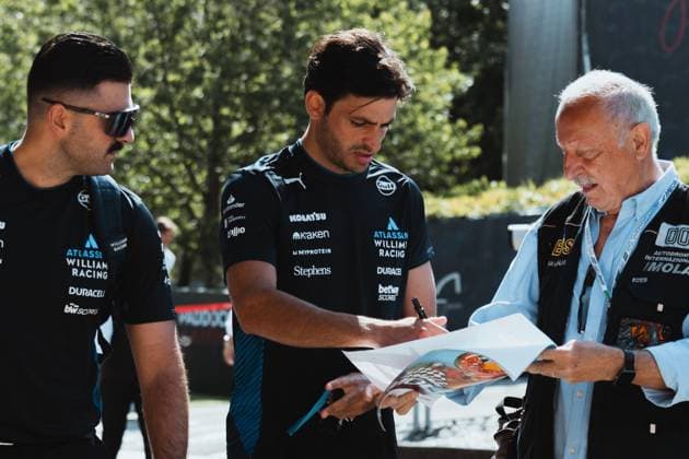 May 16, 2025, Imola, Bologna, Italy: CARLOS SAINZ (Williams) entering the Formula 1 paddock at the Emilia-Romgna Grand Prix 2025 Imola Italy - ZUMAr193 20250516_zsp_r193_017 Copyright: xSaraxRuffonix
