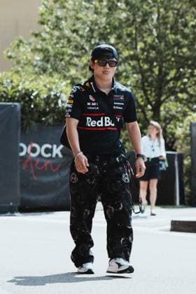 May 16, 2025, Imola, Bologna, Italy: YUKI TSUNODA (Red Bull Racing) entering the Formula 1 paddock at the Emilia-Romgna Grand Prix 2025 Imola Italy - ZUMAr193 20250516_zsp_r193_021 Copyright: xSaraxRuffonix