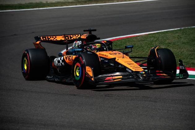 May 16, 2025, Imola, Bo, Italy: The championship leader Oscar Piastri(mclaren F1 team) on top after fp1 at Autodromo Enzo e Dino Ferrari(Imola,BO) on Thursday,September 15th Imola Italy - ZUMAp257 20250516_zip_p257_005 Copyright: xCristopherxPonsox