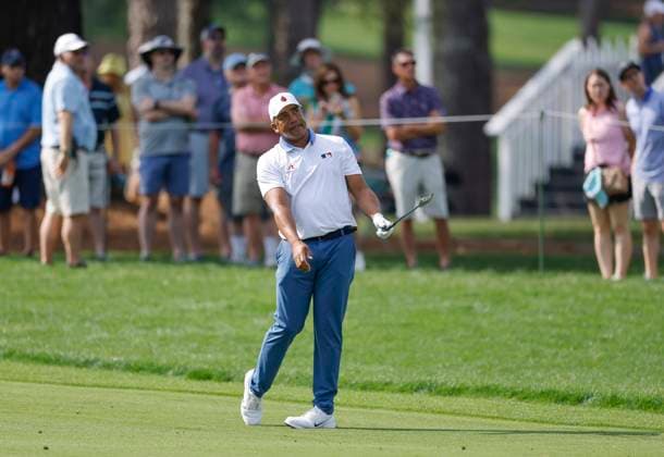 Jhonattan Vegas of Venezuela watches his second shot on the 3rd hole during the second round of the 2025 PGA, Golf Herren Championship at the Quail Hollow Golf Club in Charlotte, North Carolina on Friday, May 16, 2025.  CHA20250516620 TANNENxMAURY