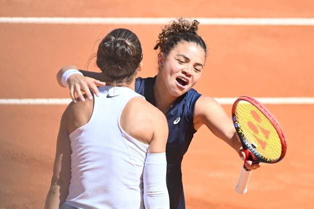 Sara Errani (ITA) and Jasmine Paolini (ITA) in action against Diana Shnaider (RUS) and Mirra Andreeva (RUS) during the Internazionali BNL d Italia Day Twelve at Foro Italico on May 15, 2025 in Rome, Italy.  Copyright: xDomenicoxCippitelli IPAxSportx xipa-agency.netx xx IPA_57776257 IPA_Agency_IPA57776257