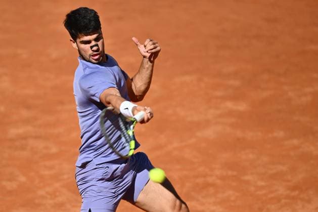 Internazionali BNL D Italia 2025 - Day Twelve Carlos Alcaraz (ESP) competes against Lorenzo Musetti (ITA) during the Internazionali BNL d Italia Day Twelve at Foro Italico in Rome, Italy, on May 15, 2025. rome Italy Italy  Copyright: xDomenicoxCippitellix originalFilename:cippitelli-itainter250516_np52E.jpg