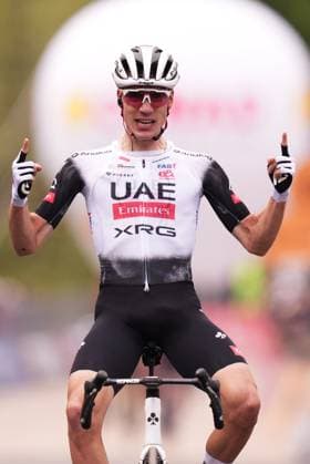 Ayuso Pesquera Juan of Uae Team Emirates Xrg stage winner during the stage 7 of the Giro d™Italia from Castel di Sangro to Tagliacozzo, Italy - Friday, May 16, 2025. - cycling.  Copyright: xMassimoxPaolone LaPressex