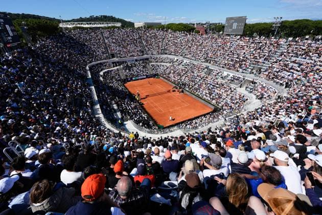 Internazionali BNL D Italia 2025 - Day Twelve General View of Central Court during the semifinal match between Lorenzo Musetti of Italy and Carlos Alcaraz of Spain during the Internazionali BNL d™Italia day twelve at Foro Italico on May 16, 2025 in Rome, Italy. Rome Foro Italico Lazio Italy Copyright: xGiuseppexMaffiax IBI_Day12_160525_MFF9684