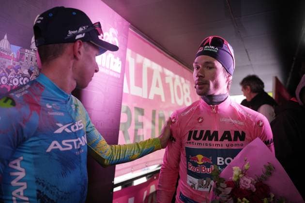 RogliÄ PrimoÅ¾ of Red Bull - Bora - Hansgrohe pink jersey during the stage 7 of the Giro d™Italia from Castel di Sangro to Tagliacozzo, Italy - Friday, May 16, 2025. - cycling.  Copyright: xMarcoxAlpozzi LaPressex