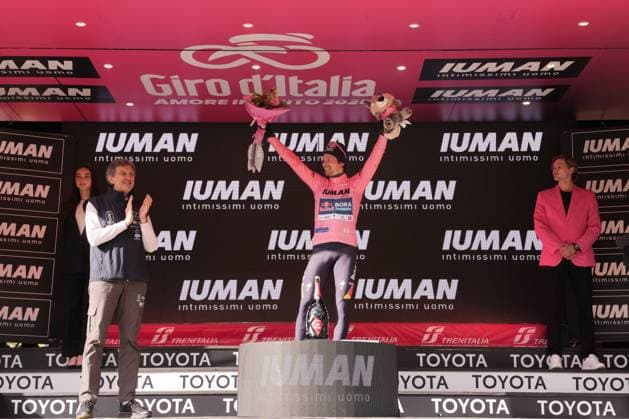 Roglic Primoz of Red Bull - Bora - Hansgrohe, pink jersey, during the stage 7 of the Giro d™Italia from Castel di Sangro to Tagliacozzo, Italy - Friday, May 16, 2025. - cycling.  Copyright: xMassimoxPaolone LaPressex