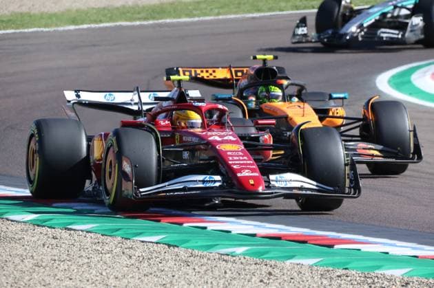 16 05 2025, Autodromo Enzo e Dino Ferrari, Imola, Formula 1 Grand Prix Emilia Romagna 2025 ,in the picture Lewis Hamilton GBR , Scuderia Ferrari HP, Lando Norris GBR , McLaren F1 Team Photo by Alessandro Martelotta Hasan Bratic DeFodi Images