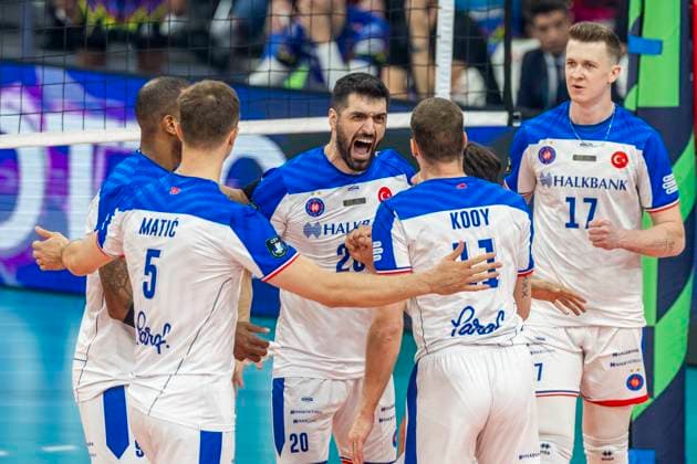 Sir Sicoma Monini Perugia - Halkbank Ankara - CEV Champions League Volley 2025 Final Four Yunus Emre Tayaz during the CEV Champions League volleyball semi-final match Sir Sicoma Monini Perugia vs Halkbank Ankara in Lodz, Poland on May 16, 2025. Lodz Poland  Copyright: xAndrzejxIwanczukx originalFilename:iwanczuk-sirsicom250516_npC3N.jpg