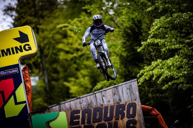 Whoop UCI MTB World Series DHI Worldcup Bielsko BiaÅa VERGIER Loris COMMENCAL MUC OFF BY RIDING ADDICTIONat Whoop UCI MTB World Series DHI Worldcup Bielsko BiaÅa, 16 05 2025,in Szczyrk,POL Photo Sebastian Sternemann