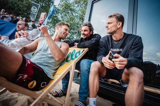 Beach volleyball men Allianz German Beach Tour 2025 Tourstop Düsseldorf 16 05 2025 from left Eric Stadie Seeber, Jannik Kühlborn and Daniel Kirchner Düsseldorf Robert Lehr Ufer Nordrhein Westfalen Germany