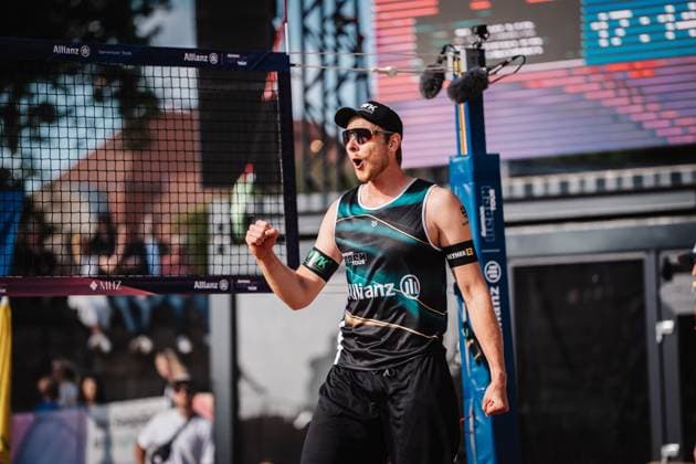 Beach volleyball men Allianz German Beach Tour 2025 Tourstop Düsseldorf 16 05 2025 Nils Ehlers cheers Düsseldorf Robert Lehr Ufer Nordrhein Westfalen Germany