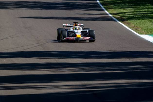 IMOLA, ITALY: Isack Hadjar, racing for the Racing Bulls team during the 2025 Formula 1 Emilia Romagna Grand Prix at the Imola Circuit in Imola, Italy