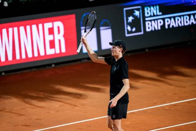 Internazionali BNL D Italia 2025 - Day Twelve Jannik Sinner of Italy celebrates the victory against Tommy Paul of USA during the Internazionali BNL d™Italia day twelve at Foro Italico on May 16, 2025 in Rome, Italy. Rome Foro Italico Lazio Italy Copyright: xGiuseppexMaffiax IBI_Day12_160525_DSC2586