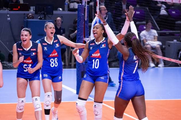 VOLLEYBALL : France VS Slovenie - Nations League - 16 05 2025 TOULOUSE, FRANCE - MAY 16 - VOLLEYBALL : France national team, Nationalteam during the first preparatory match of the Women s Volleyball Nations League : France VS Slovenia at the Palais des Sports on May 16, 2025 in Toulouse, France  Copyright: xSylvainxDIONISIOx