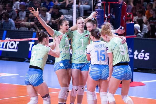 VOLLEYBALL : France VS Slovenie - Nations League - 16 05 2025 TOULOUSE, FRANCE - MAY 16 - VOLLEYBALL : Slovenia national team, Nationalteam during the first preparatory match of the Women s Volleyball Nations League : France VS Slovenia at the Palais des Sports on May 16, 2025 in Toulouse, France  Copyright: xSylvainxDIONISIOx