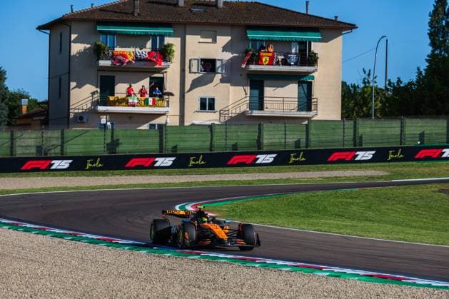 Sport Bilder des Tages Autodromo Enzo e Dino Ferrari, Imola, Italy.16.May.2025; Lando Norris of Great Britain and McLaren F1 Team during Free Practice 1 Formula One Emilia Romagna Grand Prix  (290762214)