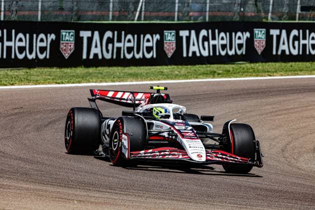 May 16, 2025, Imola, Bo, ITALY: Oliver Bearman (GBR) - Haas F1 Team during Formula 1 AWS Gran Premio del Made in Italy e dell Emilia Romagna 2025 - Autodromo Enzo e Dino Ferrari, Imola (BO) Italy from 15th to 18th May 2025, Imola ITALY - ZUMAm217 20250516_zsp_m217_176 Copyright: xAlessioxDexMarcox