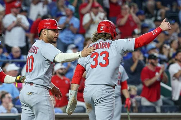 MLB, Baseball Herren, USA 2025: Cardinals Vs Royals MAY 16 May 16, 2025:St. Louis Cardinals first baseman Willson Contreras (40) and St. Louis Cardinals second baseman Brendan Donovan (33) react to scoring on a two run RBI double from St. Louis Cardinals designated hitter Ivan Herrera (48) during the sixth inning against the Kansas City Royalsat Kauffman Stadium in Kansas City, MO. David Smith CSM (Credit Image: Â David Smith Cal Media) Kansas City Mo United States of America EDITORIAL USE ONLY Copyright: xx ZUMA-20250516_zma_c04_027.jpg DavidxSmithx csmphotothree383665