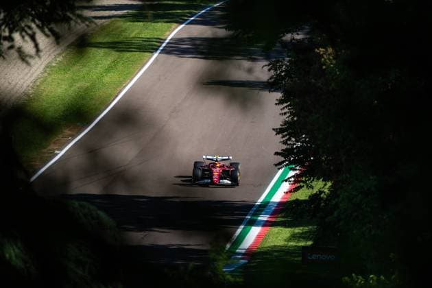 F1 2024: Emilia Romagna and Grand Prix in Imola, Italy - 16 May 2025 Scuderia Ferrari HP F1 Team s English driver Lewis Hamilton during second free practice session of the Formula 1 Made in Italy and Emilia Romagna Grand Prix at the Autodromo Enzo e Dino Ferrari of Imola. Imola Italy Copyright: xLucaxMartinix xSOPAxImagesx LMC01274