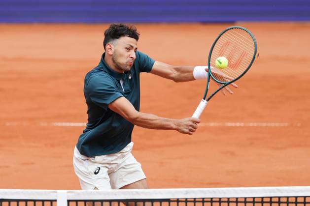 GER, Hamburg, xFSx, ATP500 Mens Tennis Tournament Bitpanda Hamburg Open 2025, 17 05 2025 Marko Topo GER Emilio Nava USA Emilio Nava USA plays a backhand Copyright: HMBxMedia FernandoxSoares