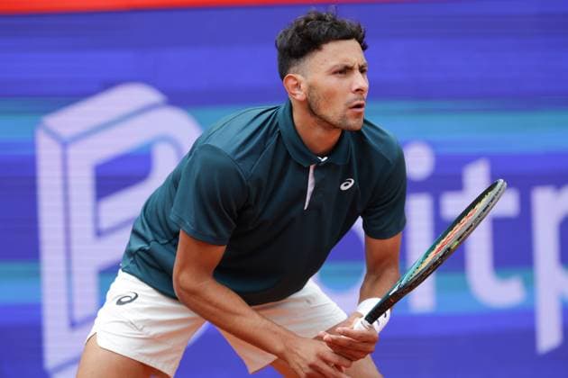 GER, Hamburg, xFSx, ATP500 Mens Tennis Tournament Bitpanda Hamburg Open 2025, 17 05 2025 Marko Topo GER Emilio Nava USA Emilio Nava USA serving Copyright: HMBxMedia FernandoxSoares