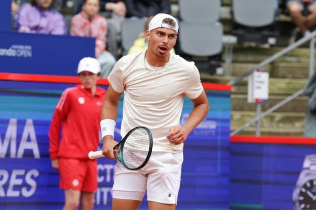 GER, Hamburg, xFSx, ATP500 Mens Tennis Tournament Bitpanda Hamburg Open 2025, 17 05 2025 Marko Topo GER Emilio Nava USA Marko Topo GER ,cheering, cheering, cheering, cheering Copyright: HMBxMedia FernandoxSoares