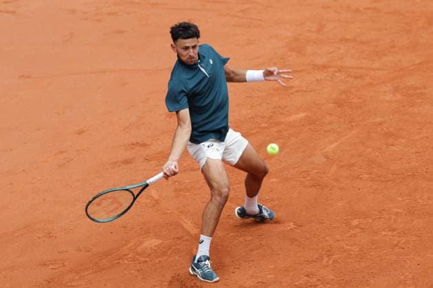 GER, Hamburg, xFSx, ATP500 Mens Tennis Tournament Bitpanda Hamburg Open 2025, 17 05 2025 Marko Topo GER Emilio Nava USA Emilio Nava USA play a forehand Copyright: HMBxMedia FernandoxSoares