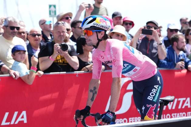 RogliÄ PrimoÅ¾ of Red Bull - Bora - Hansgrohe during the stage 8 of the Giro d™Italia from Giulianova to Castelraimondo, Italy - Saturday, May 17, 2025. - cycling.  Copyright: xGianmattiaxD Alberto LaPressex