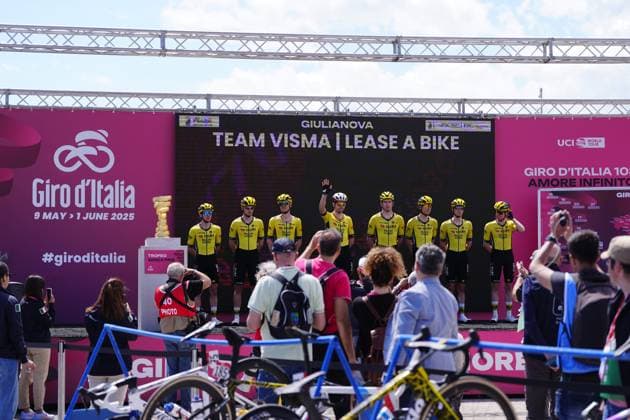 The ryder during the stage 8 of the Giro d™Italia from Giulianova to Castelraimondo, Italy - Saturday, May 17, 2025. - cycling.  Copyright: xFabioxFerrari LaPressex