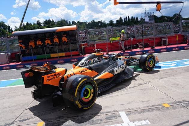17 05 2025, Autodromo Enzo e Dino Ferrari, Imola, Formula 1 Grand Prix Emilia Romagna 2025 ,in the picture Oscar Piastri AUS , McLaren F1 Team Photo by Hasan Bratic DeFodi Images