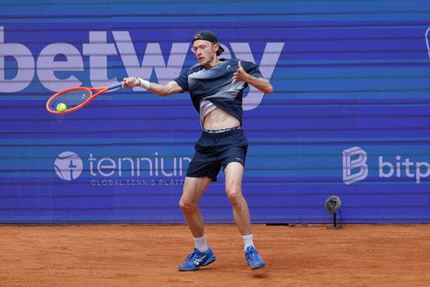 GER, Hamburg, xFSx, ATP500 Mens Tennis Tournament Bitpanda Hamburg Open 2025, 17 05 2025 , Max Wiskandt GER play a forehand Copyright: HMBxMedia FernandoxSoares