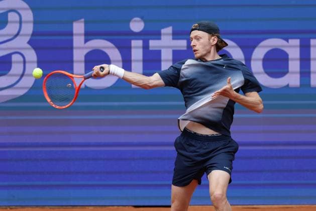 GER, Hamburg, xFSx, ATP500 Mens Tennis Tournament Bitpanda Hamburg Open 2025, 17 05 2025 , Max Wiskandt GER play a forehand Copyright: HMBxMedia FernandoxSoares