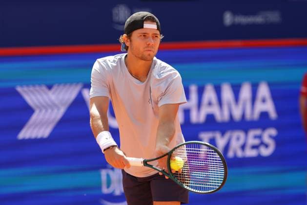 GER, Hamburg, xFSx, ATP500 Mens Tennis Tournament Bitpanda Hamburg Open 2025, 17 05 2025 Aleksandar Kovacevic USA makes a serve Copyright: HMBxMedia FernandoxSoares