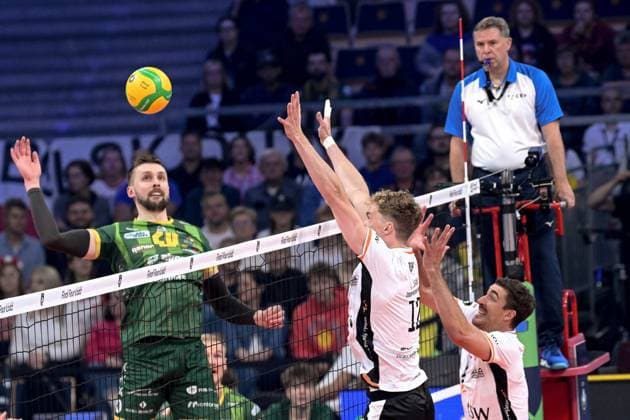 Volleyball, CL, Jastrzebski Wegiel - Warta Zawiercie LODZ 17.05.2025 SIATKOWKA FINAL LIGI MISTRZOW W PILCE SIATKOWEJ MEZCZYZN CEV CHAMPIONS LEAGUE VOLLEY MEN 2025 FINALS : JSW JASTRZEBSKI WEGIEL - ALURON CMC WARTA ZAWIERCIE N Z MATEUSZ BIENIEK ANTON BREHME FOT. PAWEL PIOTROWSKI 400MM.PL NEWSPIX.PL --- newspix.pl POLAND OUT! 