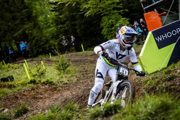 Whoop UCI MTB World Series DHI Worldcup Bielsko BiaÅa HÖLL Valentina YT MOBat Whoop UCI MTB World Series DHI Worldcup Bielsko BiaÅa, 17 05 2025,in Szczyrk,POL Photo Sebastian Sternemann