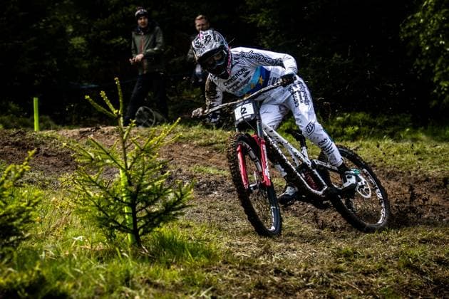 Whoop UCI MTB World Series DHI Worldcup Bielsko BiaÅa BAUMANN Lisa COMMENCAL SCHWALBE BY LES ORRESat Whoop UCI MTB World Series DHI Worldcup Bielsko BiaÅa, 17 05 2025,in Szczyrk,POL Photo Sebastian Sternemann