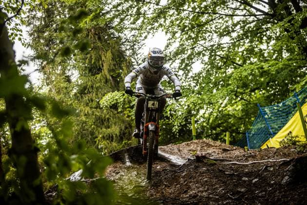 Whoop UCI MTB World Series DHI Worldcup Bielsko BiaÅa VERMETTE Asa FRAMEWORKS RACING 5DEVat Whoop UCI MTB World Series DHI Worldcup Bielsko BiaÅa, 17 05 2025,in Szczyrk,POL Photo Sebastian Sternemann