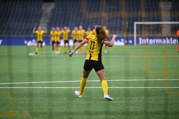 17 05 2025, Bern, Stadion Wankdorf, Women s Super League Final 2 BSC YB Frauen GC Frauenfussball, 11 Stephanie Waeber Young Boys celebrates her penalty Bern Stadion Wankdorf Bern Switzerland Copyright: xJustPictures.ch KjetilxWaberx jp-en-KjWa-KW1_8805