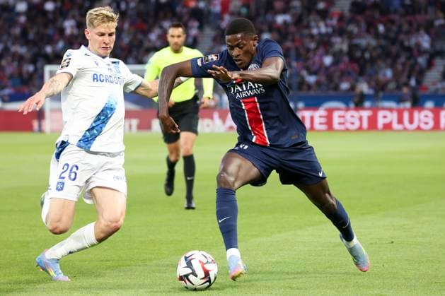 FOOTBALL : Paris Saint Germain Vs AJ Auxerre - Ligue 1 - 17 05 2025 Nuno Mendes (PSG) Vs Paul Joly (AJ Auxerre) ParisFrance  Copyright: xMichtofx