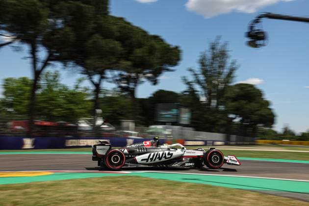 May 17, 2025, Imola, Bo, ITALY: Oliver Bearman (GBR) - Haas F1 Team during Formula 1 AWS Gran Premio del Made in Italy e dell Emilia Romagna 2025 - Autodromo Enzo e Dino Ferrari, Imola (BO) Italy from 15th to 18th May 2025, Imola ITALY - ZUMAm217 20250517_zsp_m217_024 Copyright: xAlessioxDexMarcox