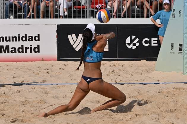 May 17, 2025, Madrid, Madrid, Spain: 2 SOFIA GONZALEZ (ESP) competes during the 2025 VW Beach Pro Tour Futures Women - Madrid (ESP) between SPAIN and GERMANY at Parque Deportivo Puerta de Hierro on may 17, 2025 in Madrid, Spain. Madrid Spain - ZUMAc312 20250517_zsp_c312_200 Copyright: xOscarxManuelxSanchezx