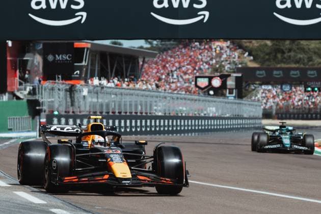 May 17, 2025, Imola, Bologna, Italy: YUKI TSUNODA (Red Bull Racing) and FERNANDO ALONSO (Aston Martin) during the qualifying session at the Emilia-Romgna Grand Prix 2025 Imola Italy - ZUMAr193 20250517_zsp_r193_128 Copyright: xSaraxRuffonix