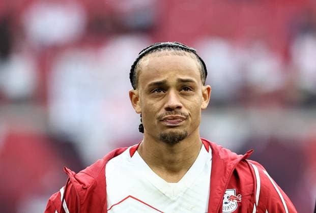 GER, 1 Bundesliga, RB Leipzig VfB Stuttgart 17 05 2025, Leipzig, Red Bull Arena, GER, Saison 2024 2025, 1 Bundesliga, 34 Spieltag, RasenBallsport Leipzig vs VfB Stuttgart im Bild Xavi Simons Leipzig enttaeuscht nach der 2 3 Niederlage DFL regulations prohibit any use of photographs as image sequences and or quasi video