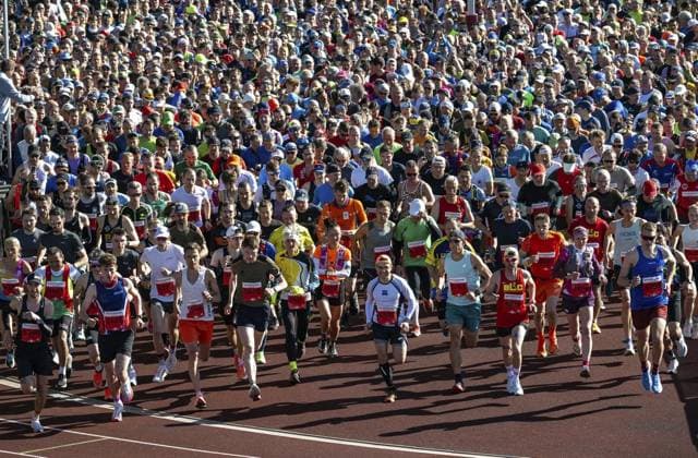 Bilder des Jahres 2025, Sport 05 Mai Sport Themen der Woche KW20 52. RENNSTEIGLAUF - MARATHON ** NUR FÜR REDAKTIONELLE ZWECKE ** EDITORIAL USE ONLY **<p>17 05 2025-Neuhaus am Rennweg : 52. GutsMuths-Rennsteiglauf Start Marathon im Foto: Start Marathon ( Deutschland Thueringen Neuhaus am Rennweg Copyright: SaschaxFromm *** 52 RENNSTEIGLAUF MARATHON FOR EDITORIAL PURPOSES ONLY EDITORIAL USE ONLY p 17 05 2025 Neuhaus am Rennweg 52 GutsMuths Rennsteiglauf Start Marathon im Foto Start Marathon Deutschland Thueringen Neuhaus am Rennweg Copyright SaschaxFromm Copyright: SaschaxFromm doc80oq829p5891hgwsljc2 ,EDITORIAL USE ONLY