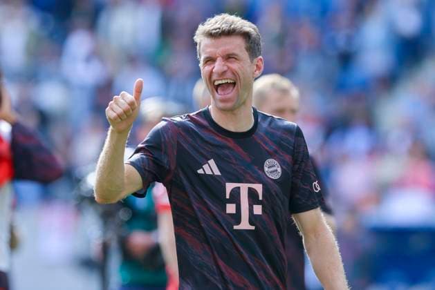 Thomas Mueller FC Bayern Muenchen cheers, Bundesliga, TSG 1899 Hoffenheim v FC Bayern München, PreZero Arena on May 17, 2025 in Sinsheim, Germany Photo by Marco Steinbrenner DeFodi Images Thomas Mueller FC Bayern Muenchen cheers, Bundesliga, TSG 1899 Hoffenheim v FC Bayern München, PreZero Arena, May 17, 2025 in Sinsheim, Germany Photo by Marco Steinbrenner DeFodi Images DFL regulations prohibit any use of photographs as image sequences and or quasi video