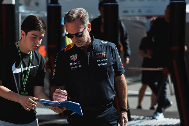 May 18, 2025, Imola, Bologna, Italy: CHRISTIAN HORNER (Red Bull) entering the paddock on race day (Sunday) at the Emilia-Romgna Grand Prix 2025. Imola Italy - ZUMAr193 20250518_zsp_r193_006 Copyright: xSaraxRuffonix