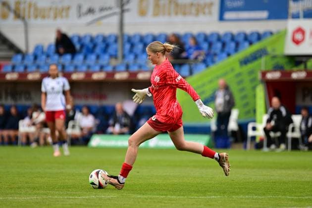 Soccer I Women I Season 2024 2025 I 2 Bundesliga I 26 Matchday I SV Meppen Hamburger SV I 18 05 2025 Carla Mia Steenken 30, SV Meppen 1912 e V Meppen Hänsch Arena Niedersachsen Germany Copyright: xLobeca FelixxSchlikisx