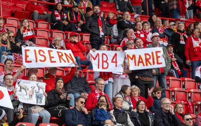 Soccer, Women, Season 2024 2025, 2 Women Bundesliga 26 Matchday , 1 FC Union Berlin FSV Gütersloh, Fans with banners for Marie Becker 1 FC Union , 18 05 2025, Copyright: xMatthiasxKochx